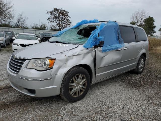 2010 Chrysler Town & Country Limited