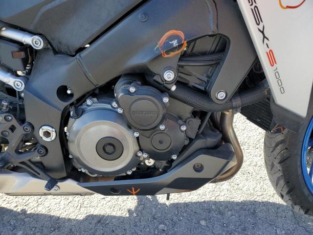 2022 SUZUKI GSX-S1000 - JS1EK11B8N7100099
