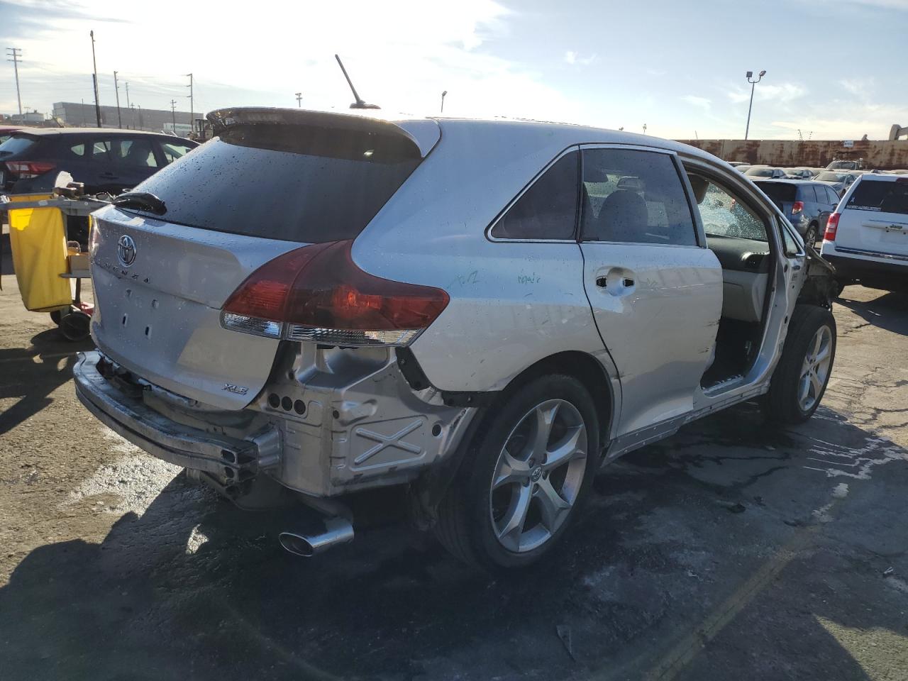 2013 Toyota Venza Le vin: 4T3ZK3BB7DU058612