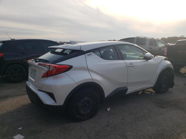 NMTKHMBX8MR133030 Toyota C-HR XLE 3