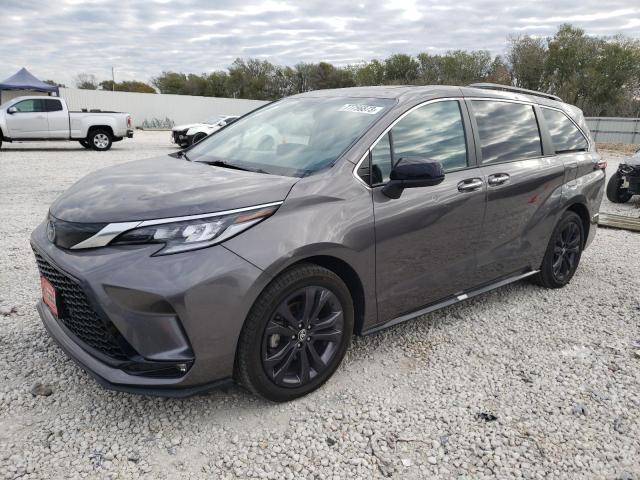 TOYOTA-SIENNA-5TDXRKEC3NS133049