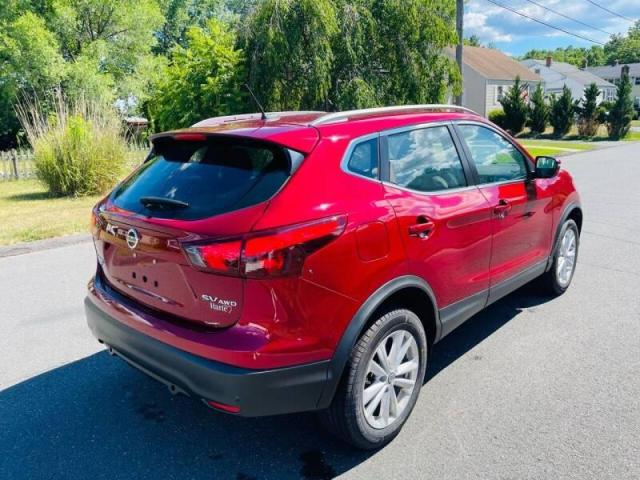 JN1BJ1CR3KW337108 Nissan Rogue Sport S