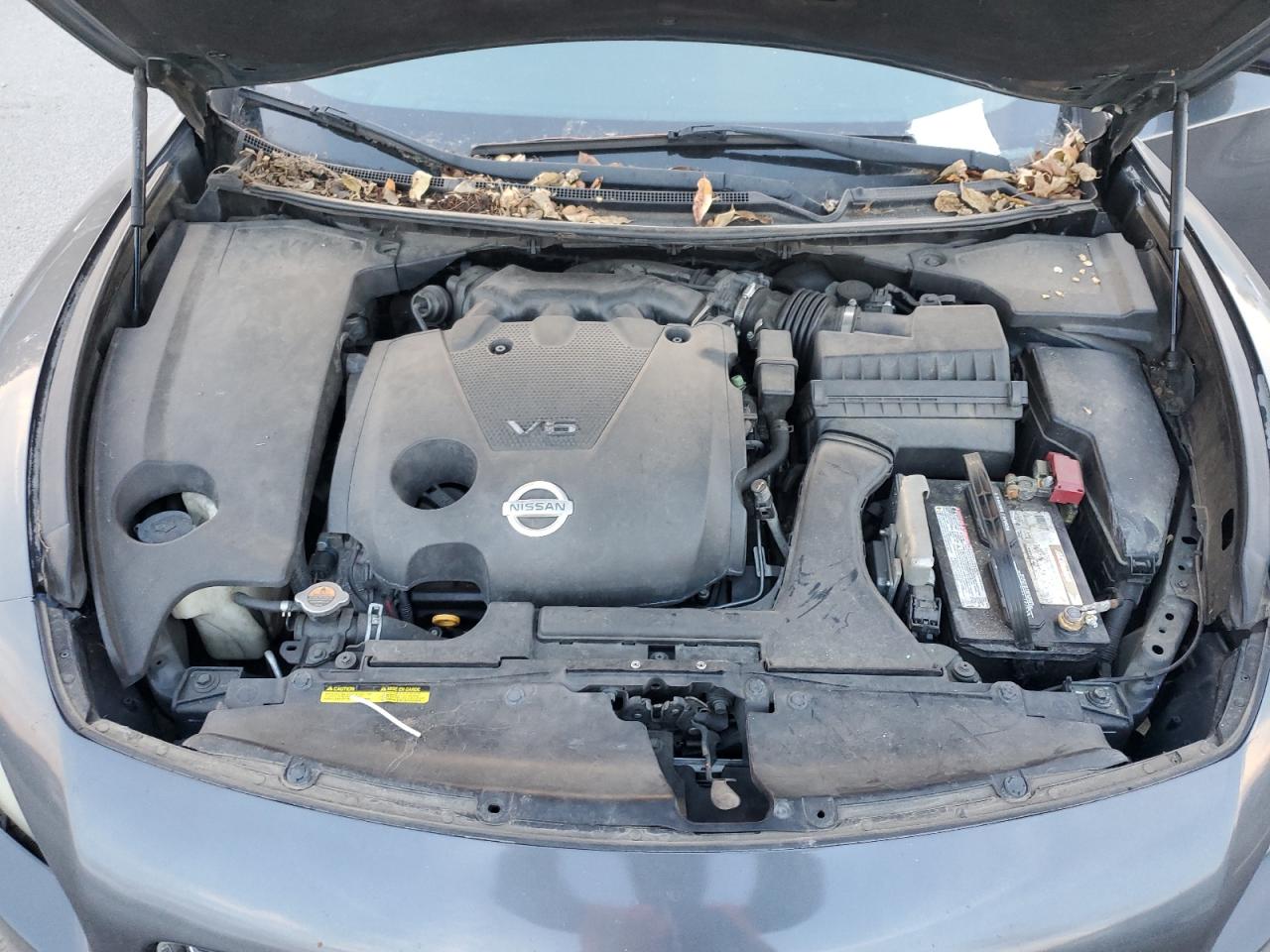 1n4aa5ap1bc833453 1N4AA5AP1BC833453 2011 Nissan Maxima S