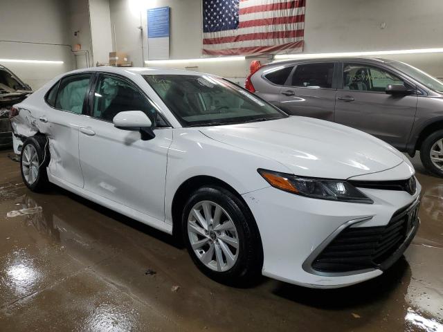  TOYOTA CAMRY 2022 Білий