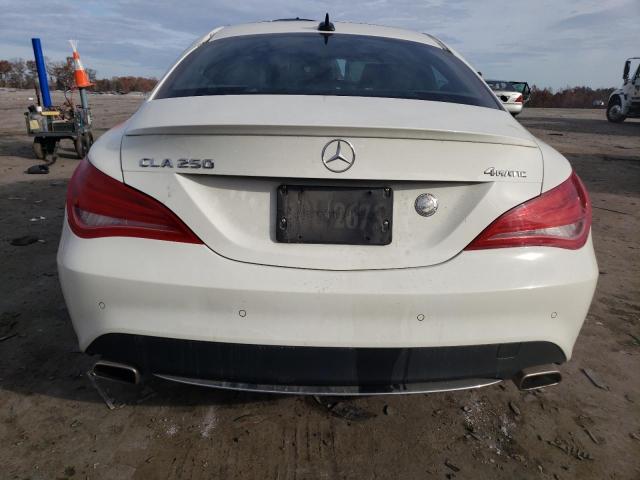 2015 MERCEDES-BENZ 100 - WDDSJ4GB4FN179035