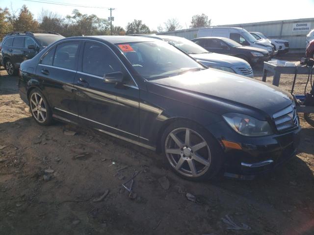 VIN WDDGF8AB5DA791112 2013 Mercedes-Benz C-Class, 3... no.4