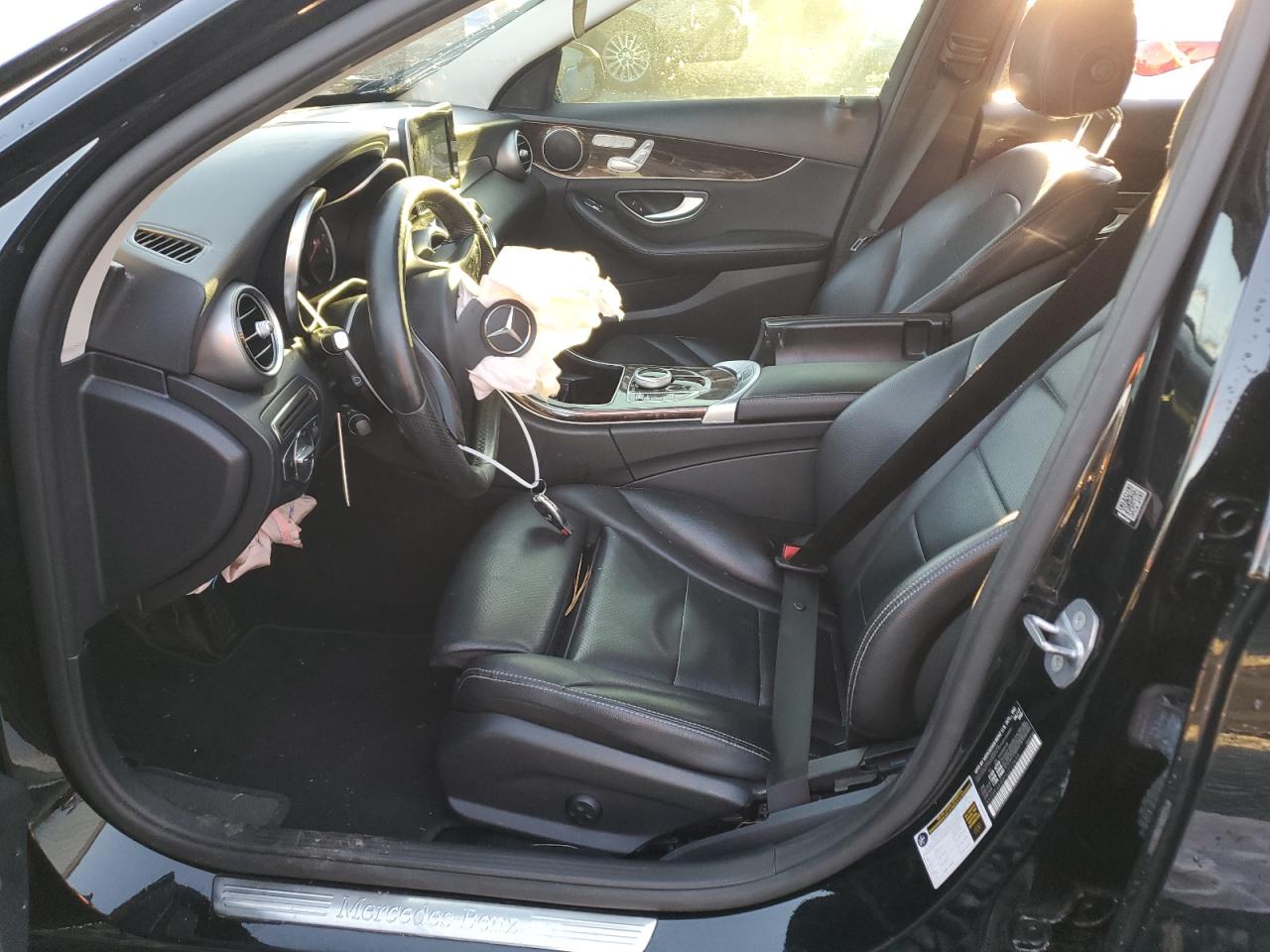 55SWF4KB9HU222658 2017 Mercedes-Benz C 300 4Matic