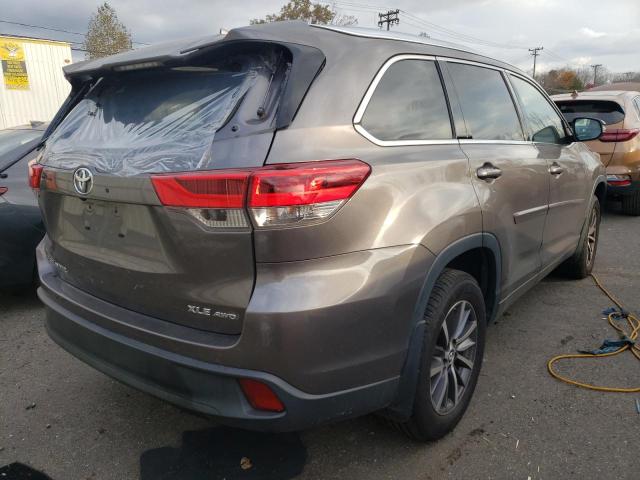 2017 Toyota Highlander Se VIN: 5TDJZRFH3HS421134 Lot: 74691873