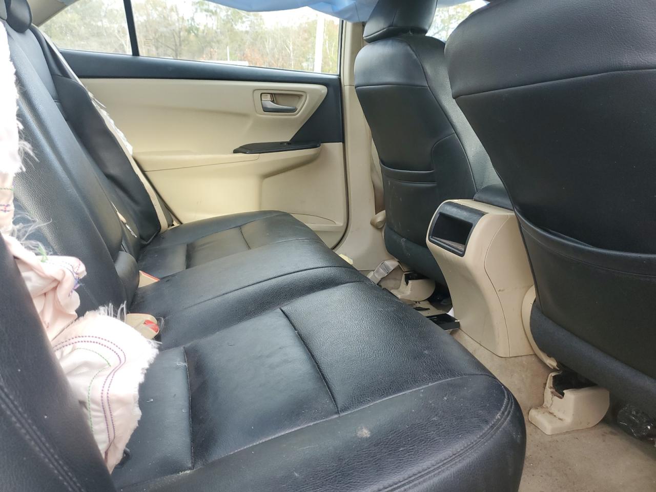 4T1BF1FK8FU075077 2015 Toyota Camry Le 4T1BF1FK8FU075077 2015 Toyota Camry Le