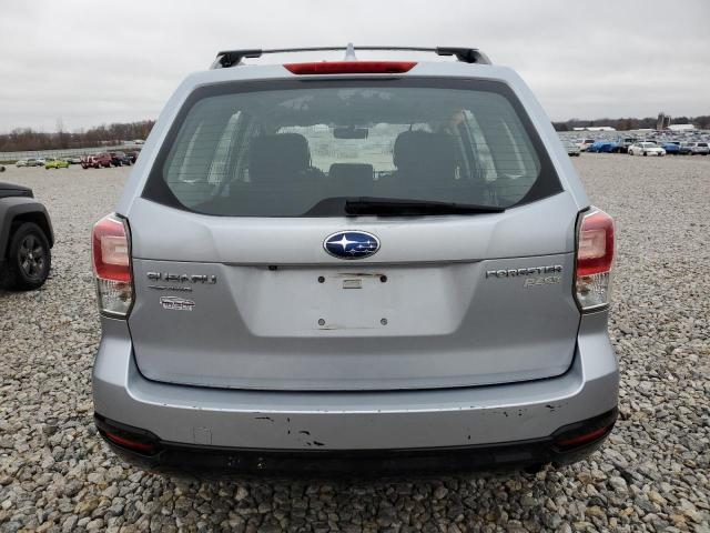  SUBARU FORESTER 2017 Сріблястий