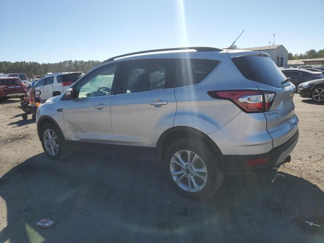 1FMCU9GD3JUC87287 Ford ESCAPE SE