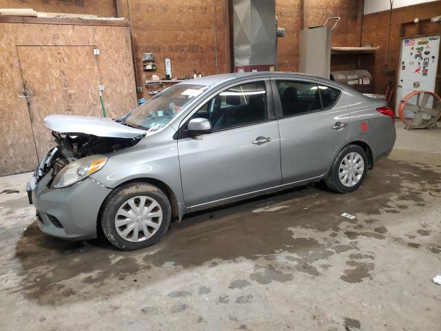 2013 Nissan Versa S