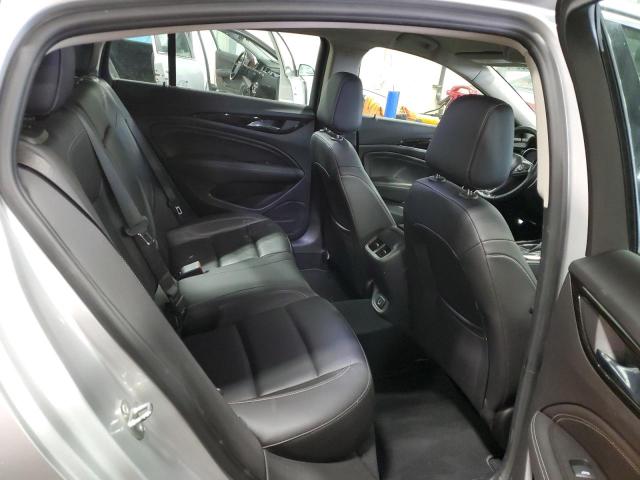 2018 BUICK REGAL ESSE W04GP6SX9J1119937