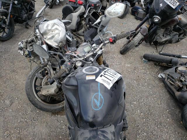2015 SUZUKI GSX-S750 - JS1GR7NA5F2101203