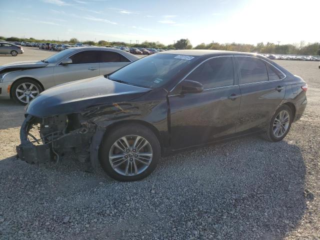Lot #2340530417 2015 TOYOTA CAMRY LE salvage car