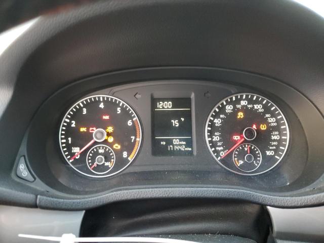 1VWAT7A33EC110136 Volkswagen PASSAT S