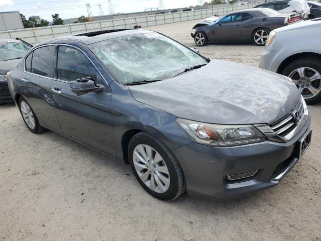 1HGCR3F90DA018848 | 2013 Honda accord touring