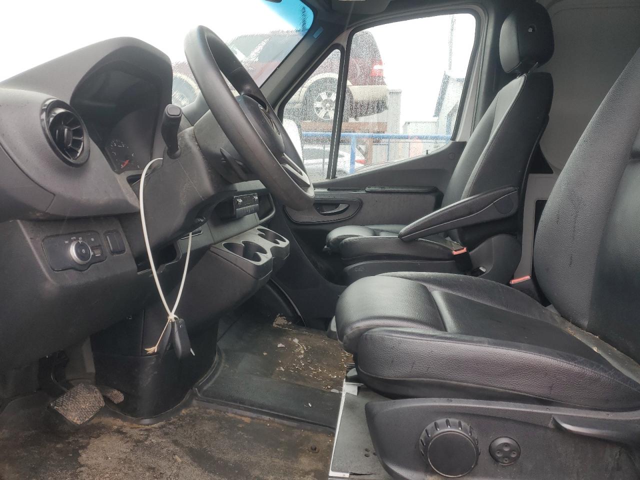 W1Y8EC3Y1MT065026 2021 Mercedes-Benz Sprinter 3500