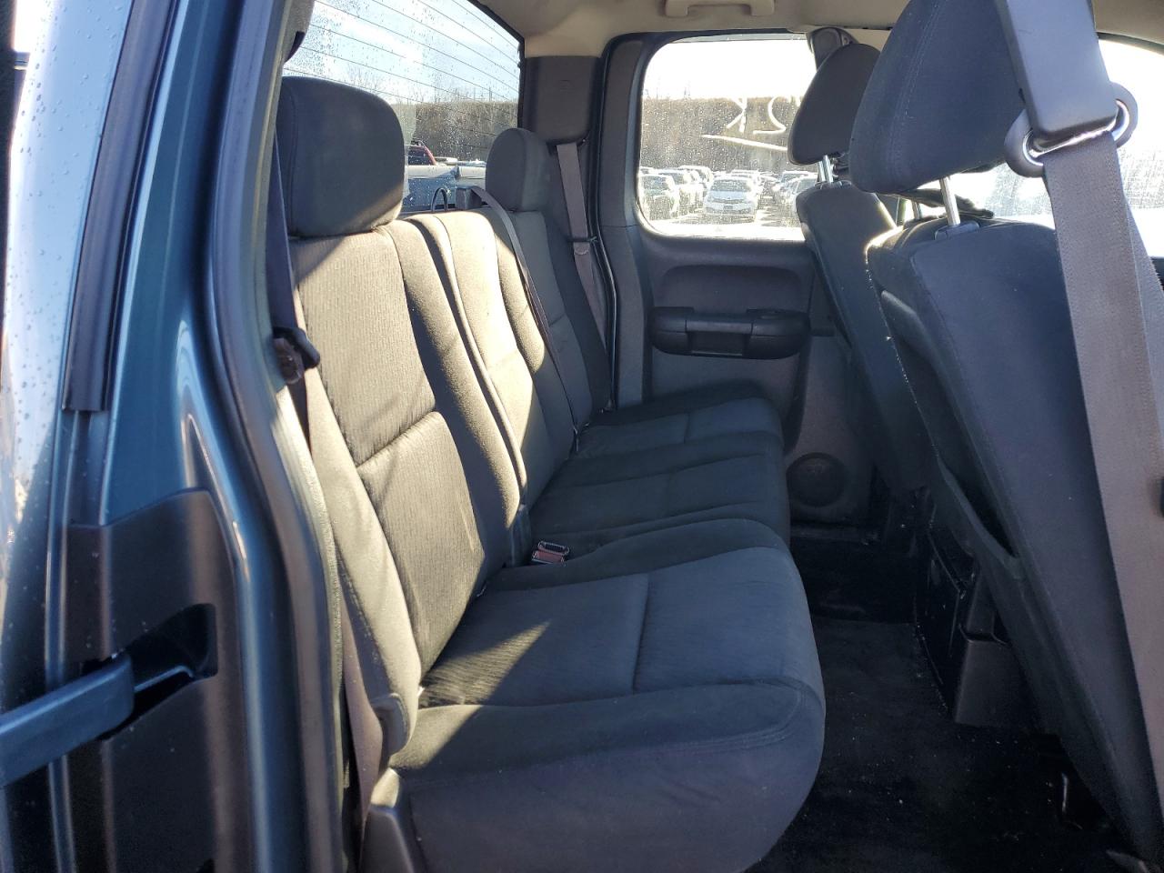 2013 GMC Sierra K1500 Sle vin: 1GTR2VE72DZ337081