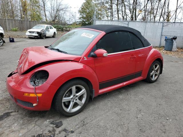 2010 Volkswagen New Beetle 