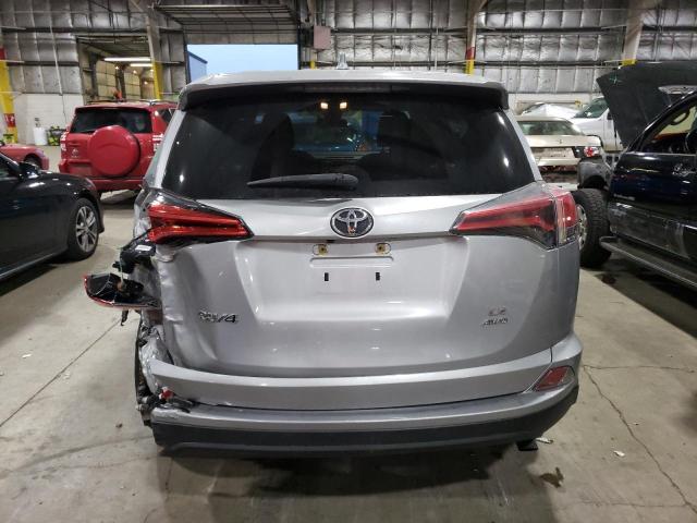 2T3BFREV1JW753646 | 2018 TOYOTA RAV4 LE