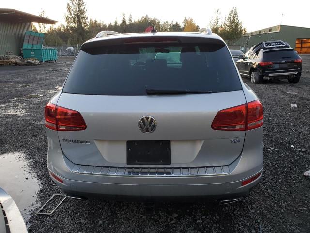 2013 Volkswagen Touareg V6 Tdi VIN: WVGEP9BP8DD003755 Lot: 75993443