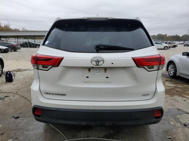 VIN 5TDKZRFH4KS571118 2019 Toyota Highlander, SE no.6