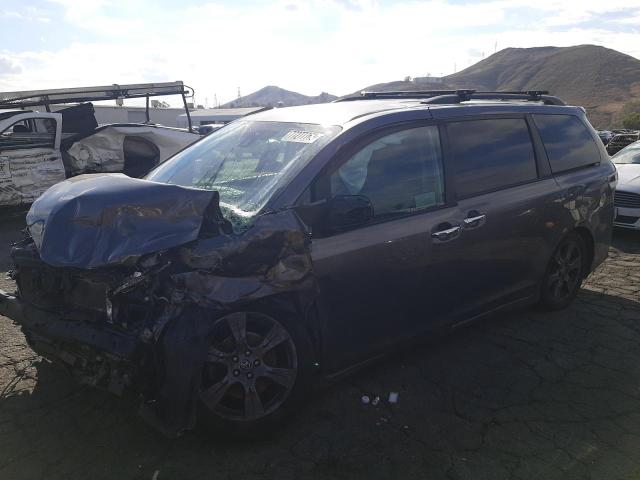 2019 Toyota Sienna SE