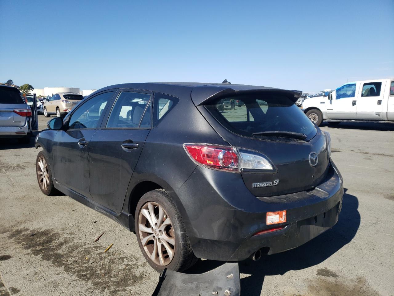 JM1BL1K64B1402835 2011 Mazda 3 S