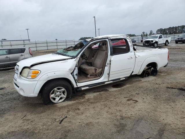 2004 Toyota Tundra 