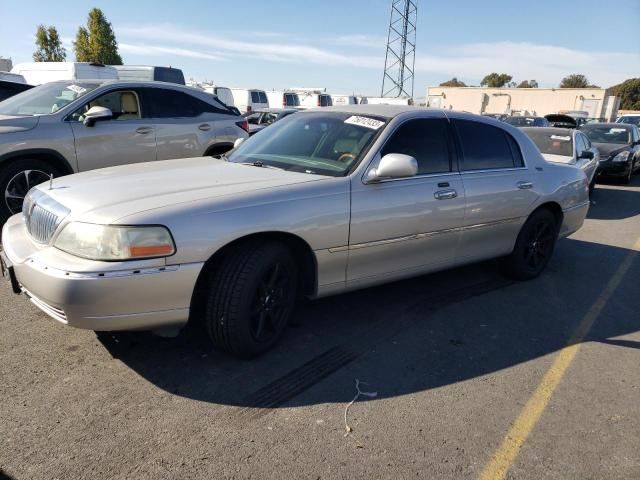 2008 Lincoln Town Car Signature Limited