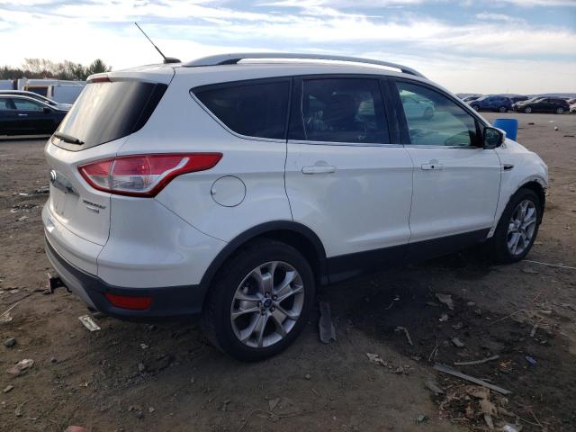 1FMCU9J92EUD71031 Ford Escape Titanium