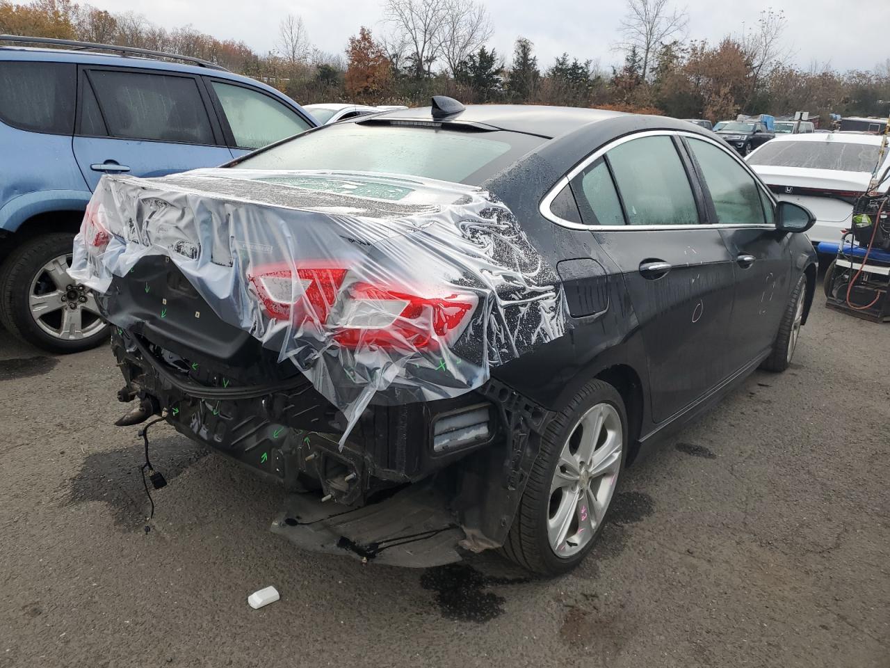 2017 Chevrolet Cruze Premier vin: 1G1BF5SM0H7262911