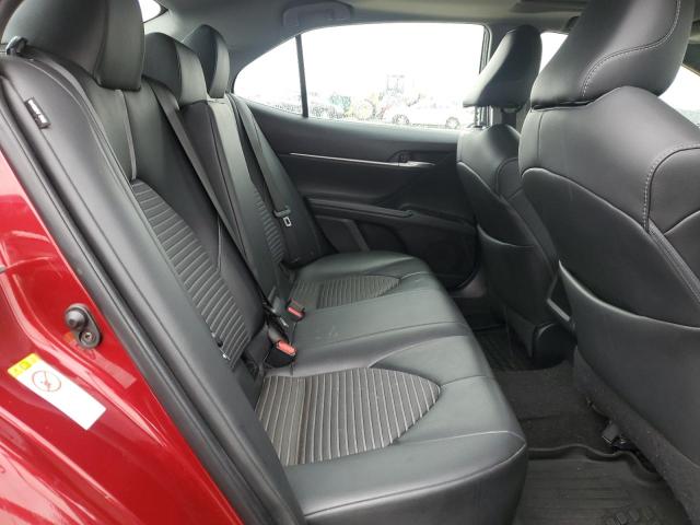  TOYOTA CAMRY 2018 Бургунді