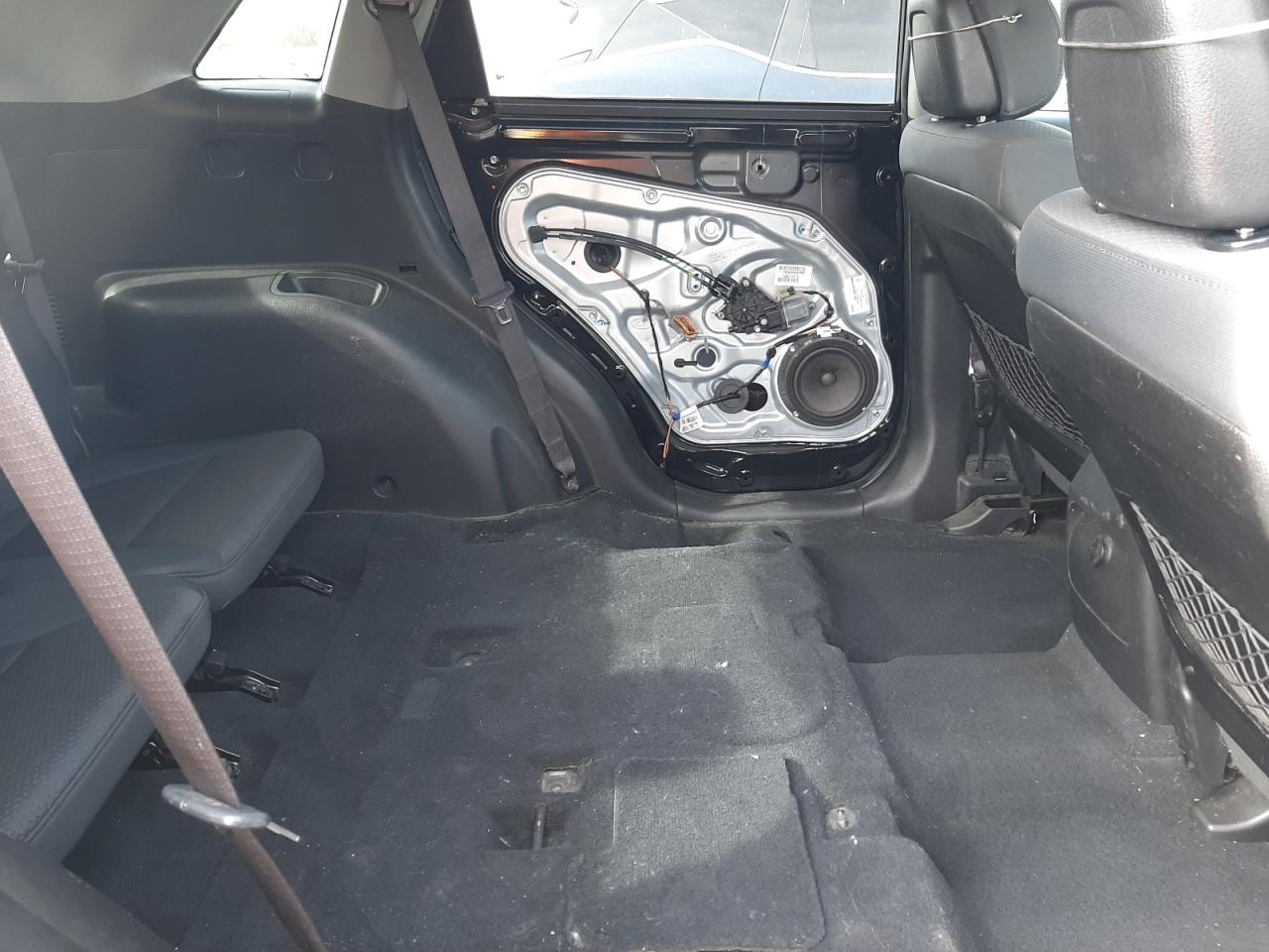 2012 Kia Sorento Base vin: 5XYKTDA20CG225363