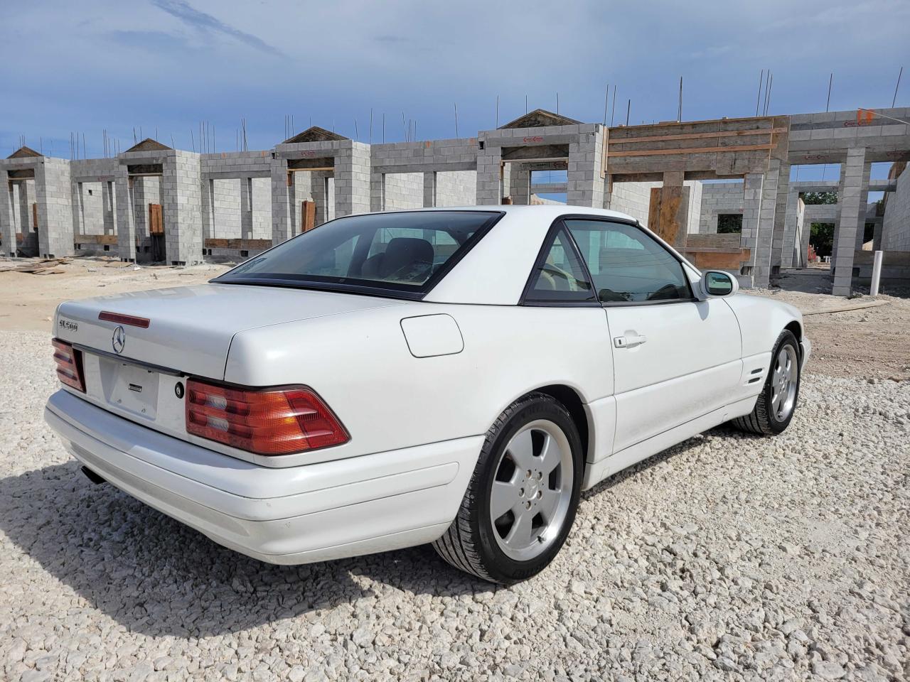 WDBFA68F0XF180931 1999 Mercedes-Benz Sl 500