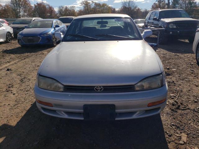 1992 Toyota Camry Le VIN: 4T1SK12EXNU037456 Lot: 76334123