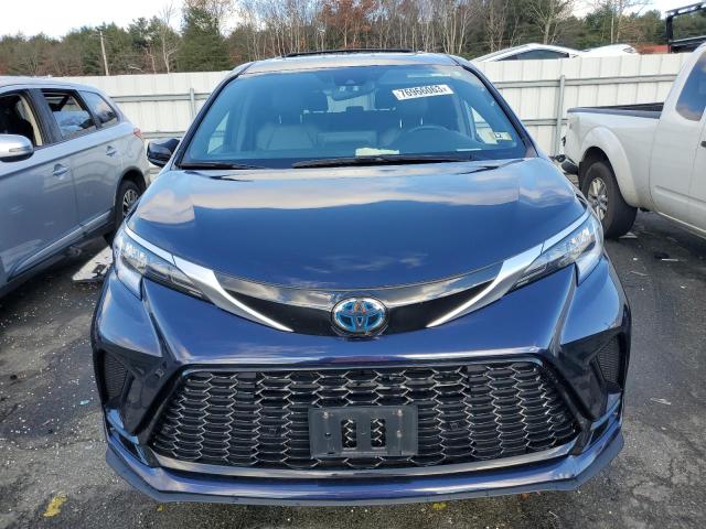 2022 TOYOTA SIENNA XSE - 5TDDSKFC1NS047292