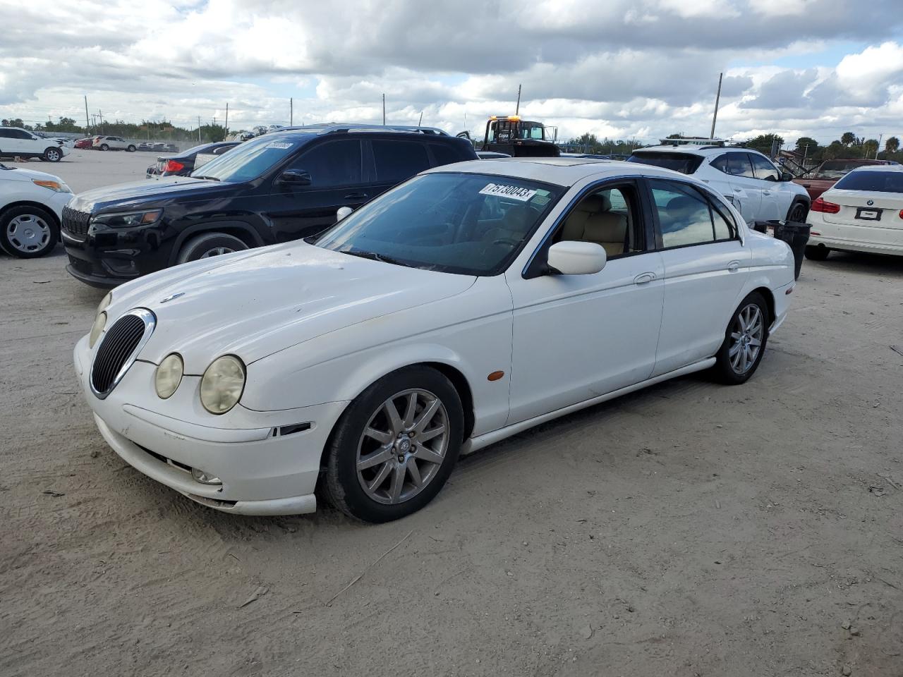 SAJDA03N02FM37942 2002 Jaguar S-Type Sport