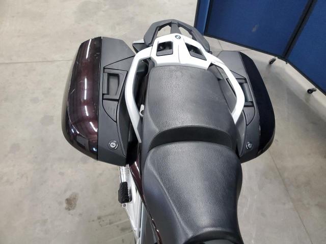 2016 BMW R1200 RT WB10A130XGZ195297