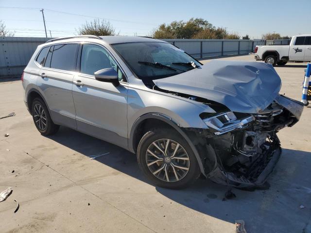 3VV3B7AX2KM158790 | 2019 VOLKSWAGEN TIGUAN SE