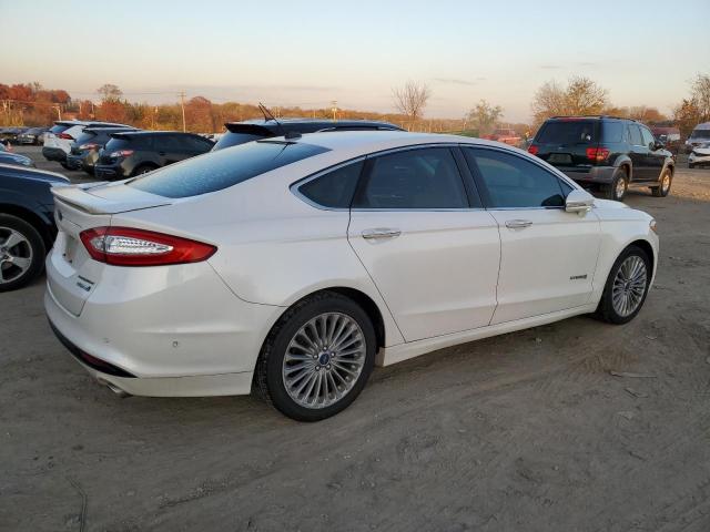 3FA6P0RU9ER265119 Ford Fusion Titanium Hev