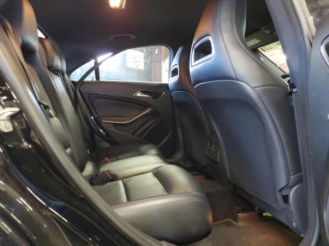 WDDSJ4GB6EN036375 Mercedes-Benz CLA 250 4MATIC