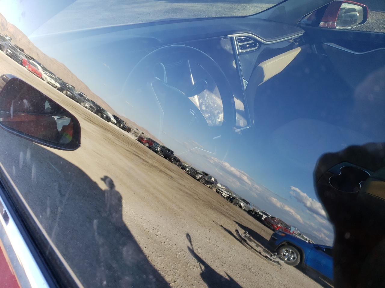 Lot #2192513248 2013 TESLA MODEL S