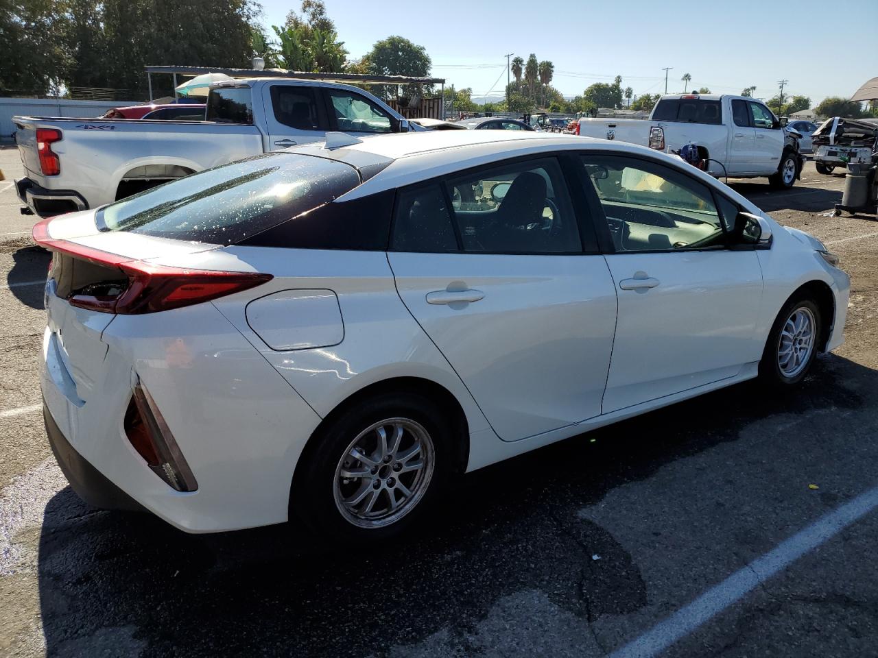 2019 Toyota Prius Prime vin: JTDKARFPXK3109503