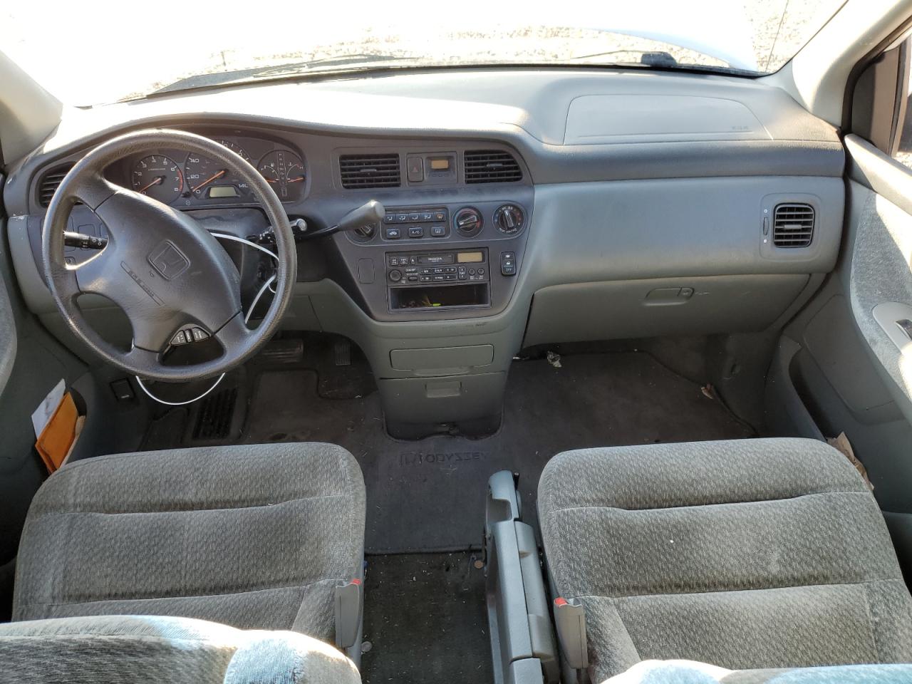 2hkrl1856yh513143 2HKRL1856YH513143 2000 Honda Odyssey Lx