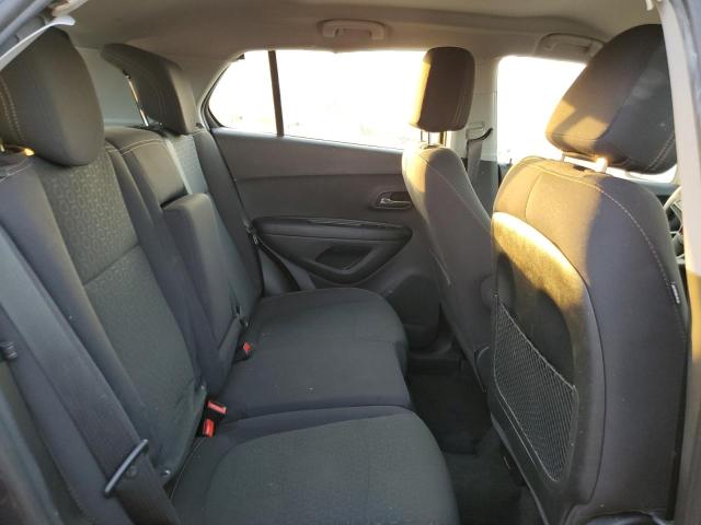 3GNCJKSB0JL239659 Chevrolet TRAX LS