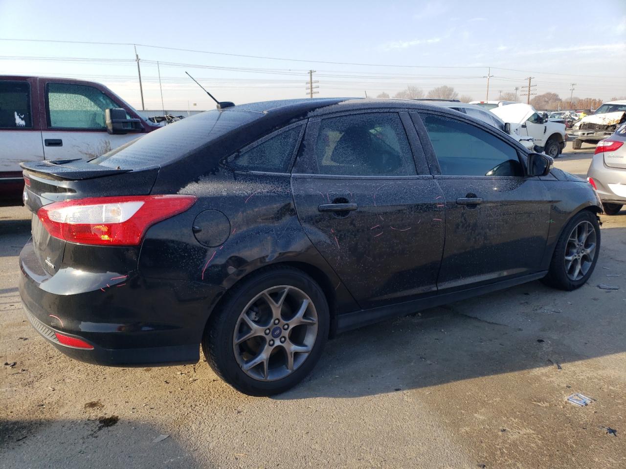 2014 Ford Focus Se vin: 1FADP3F20EL241611