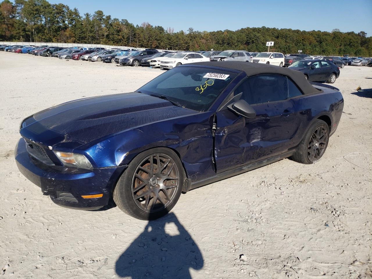 2012 Ford Mustang vin: 1ZVBP8EM2C5212871