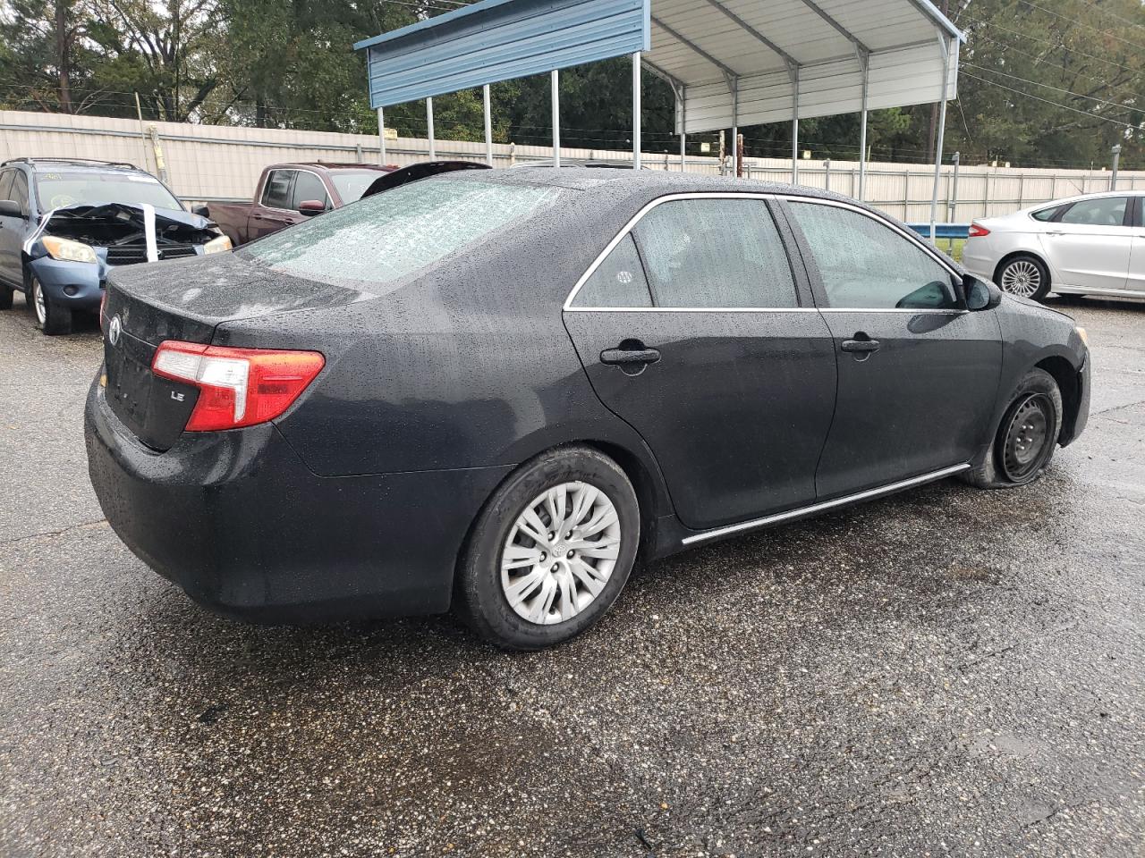 2013 Toyota Camry L vin: 4T1BF1FK0DU228032